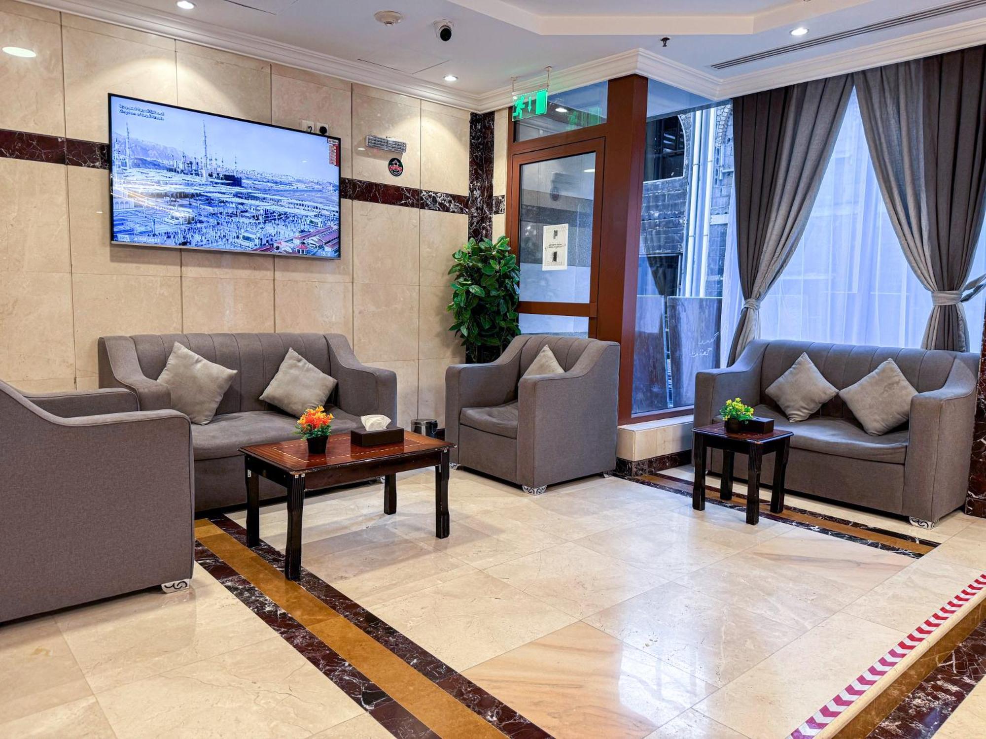 Rabwat Al Safwah Golden Hotel Medina Luaran gambar